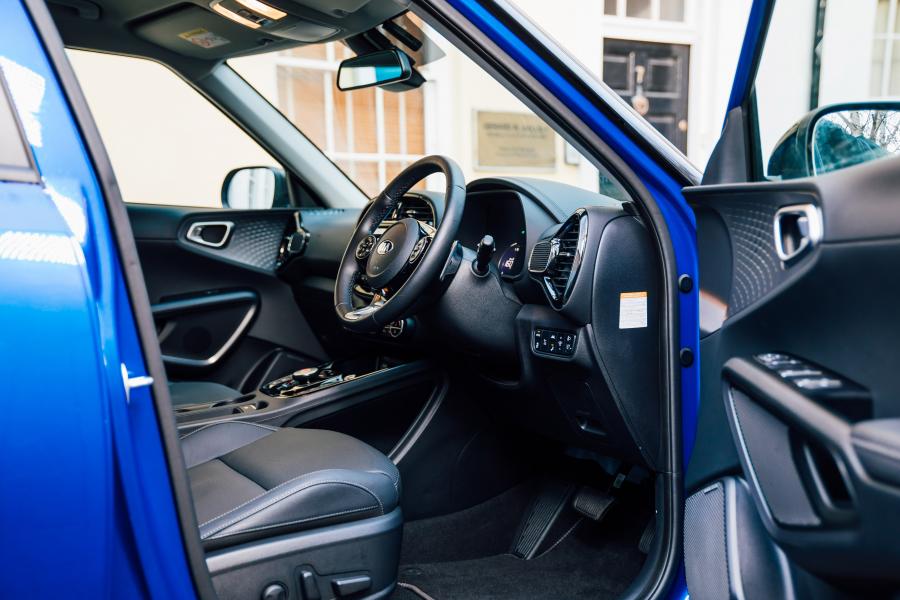  Kia Soul EV (SK3) 2019 года  (UK) (фото 30 из 40)